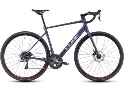 CUBE ATTAIN PRO ROAD BIKE 2025