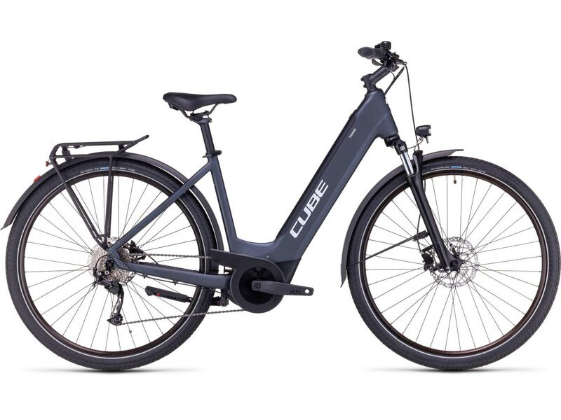 CUBE TOURING HYBRID ONE 625 ELECTRIC BIKE click to zoom image