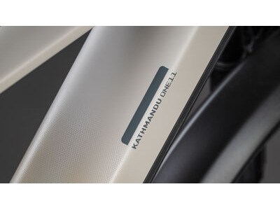 CUBE KATHMANDU HYBRID ONE11 HPC SLT 800 click to zoom image