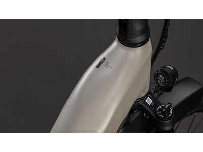 CUBE KATHMANDU HYBRID ONE11 HPC SLT 800 click to zoom image