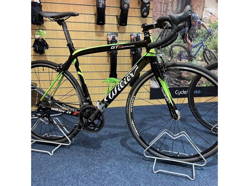 Wilier GranTurisimo Veloce Carbon Road Bike click to zoom image